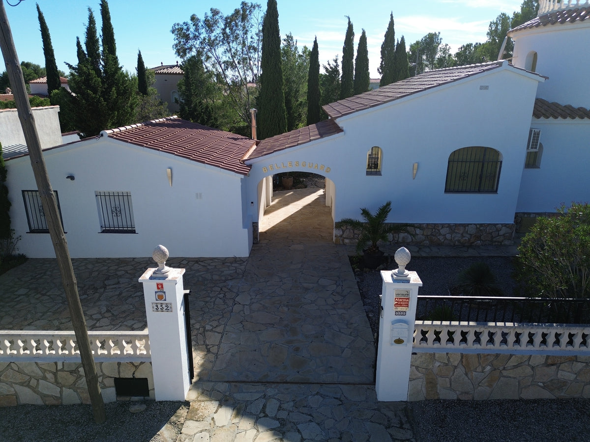 Spanien
